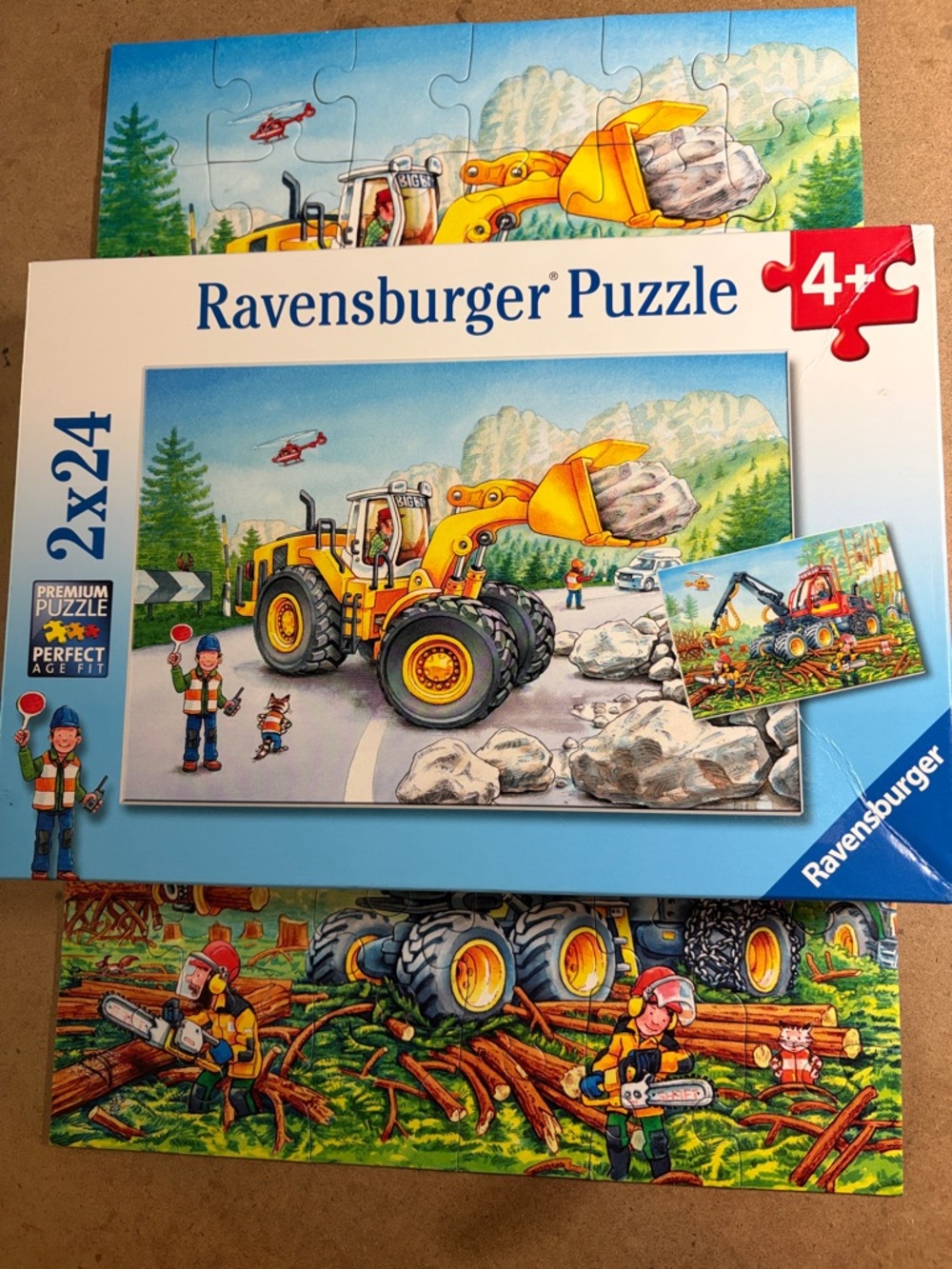 🧩 Ravensburger  “Diggers at Work”- 2 x 24 XXL pcs.